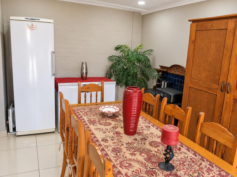 2 Bedroom Property for Sale in Heuwelsig Free State